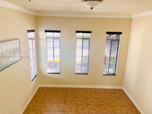 27448 SW 143rd Ct, Homestead, FL 33032