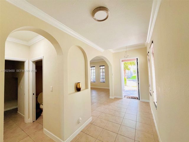 27448 SW 143rd Ct, Homestead, FL 33032