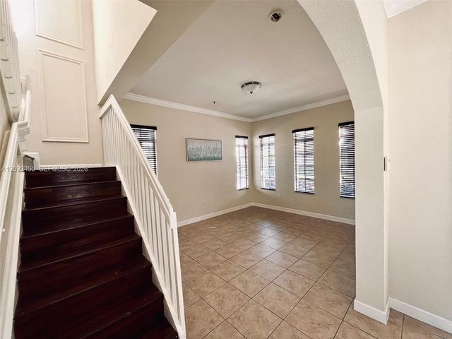 27448 SW 143rd Ct, Homestead, FL 33032