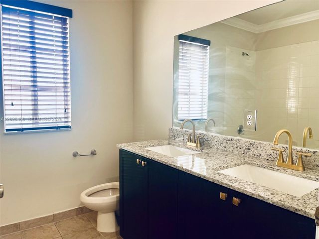 27448 SW 143rd Ct, Homestead, FL 33032