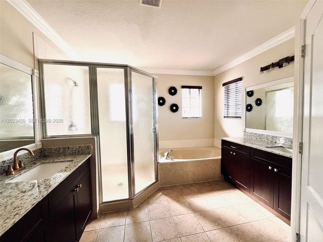 27448 SW 143rd Ct, Homestead, FL 33032