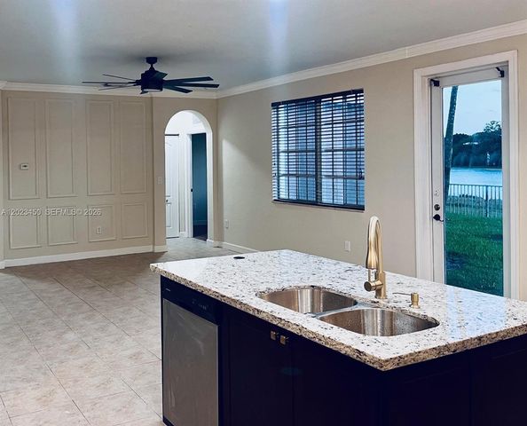 27448 SW 143rd Ct, Homestead, FL 33032