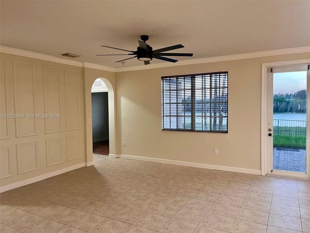 27448 SW 143rd Ct, Homestead, FL 33032