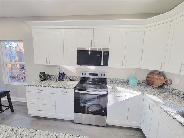 904 Back Creek RD, Seaford, VA 23696