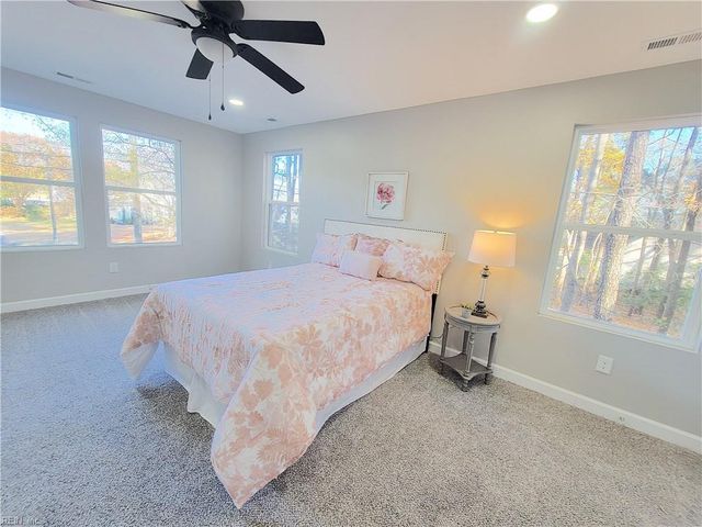 904 Back Creek RD, Seaford, VA 23696