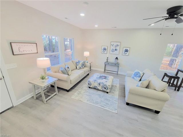 904 Back Creek RD, Seaford, VA 23696