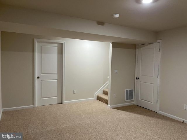 141 CHARING CROSS DR, Stephens City, VA 22655