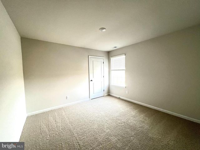 141 CHARING CROSS DR, Stephens City, VA 22655