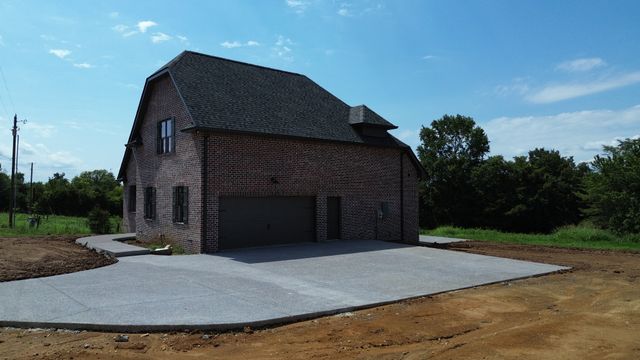 4930 Beasleys Bend Rd, Lebanon, TN 37087