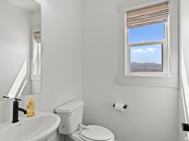 1883 W OLYMPUS DR, Saratoga Springs, UT 84045