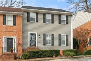 17 THE FALLS DRIVE, Vestavia Hills, AL 35216