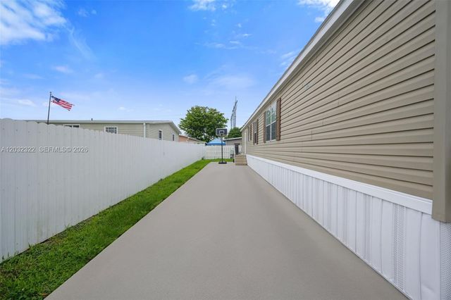 21830 NW 2nd Court, Pembroke Pines, FL 33029