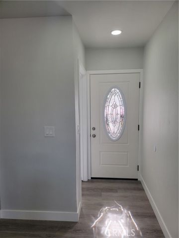 1637 Highland, Santa Ana, CA 92703