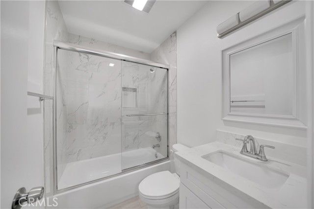 16722 Goldenwest Street 3, Huntington Beach, CA 92647