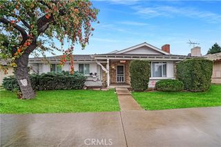 16722 Goldenwest Street 3, Huntington Beach, CA 92647