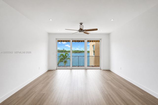 4234 N Ocean Drive, Hollywood, FL 33019