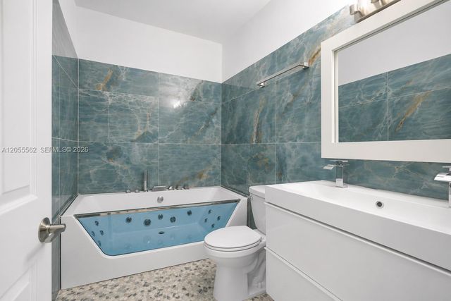 4234 N Ocean Drive, Hollywood, FL 33019