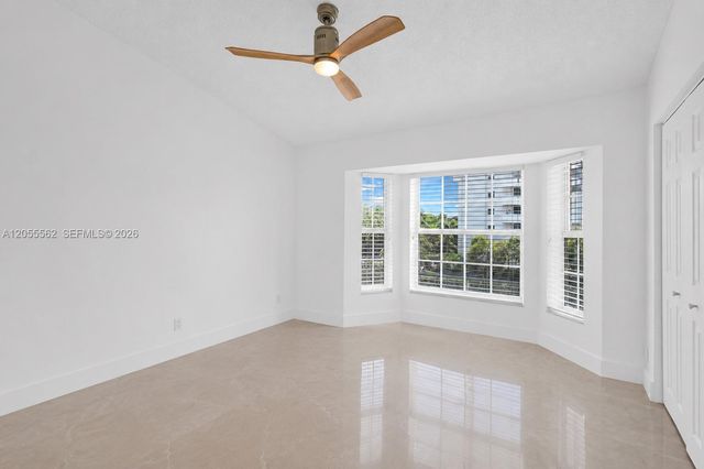 4234 N Ocean Drive, Hollywood, FL 33019