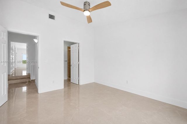 4234 N Ocean Drive, Hollywood, FL 33019