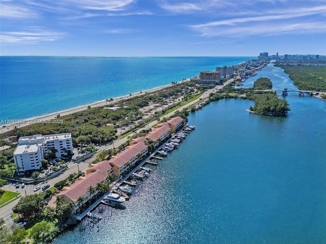 4234 N Ocean Drive, Hollywood, FL 33019