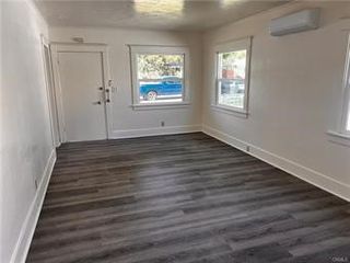 320 W Lemon Avenue, Monrovia, CA 91016