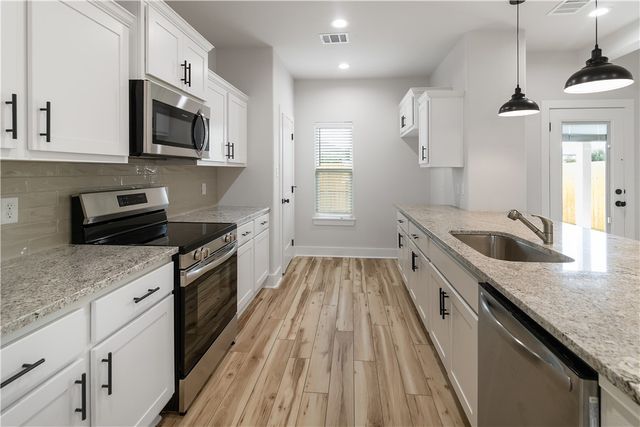 3533 Brayden Drive, College Station, TX 77845