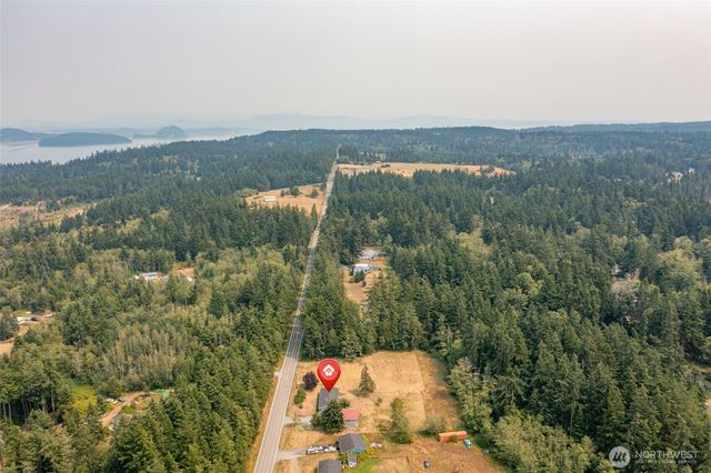 216 E Sleeper Road, Oak Harbor, WA 98277
