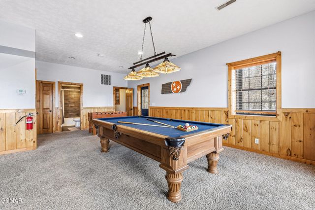 2470 Black Bear Ridge Way, Sevierville, TN 37862