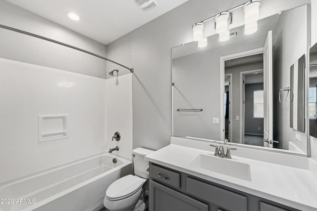 3909 E PERKINSVILLE Street, Gilbert, AZ 85295