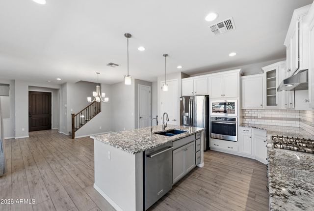 3909 E PERKINSVILLE Street, Gilbert, AZ 85295