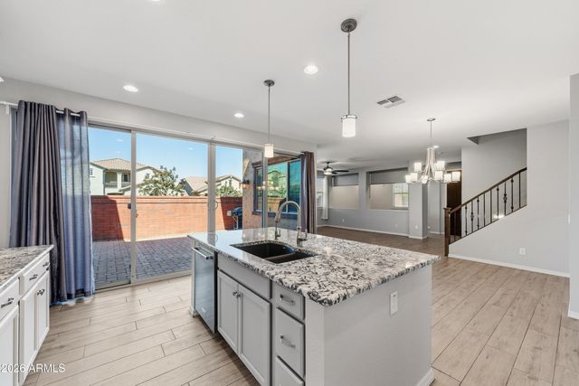 3909 E PERKINSVILLE Street, Gilbert, AZ 85295