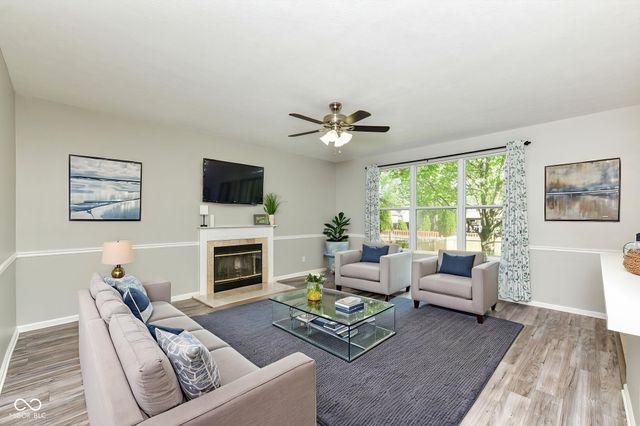 7942 Red Sunset Way, Avon, IN 46123