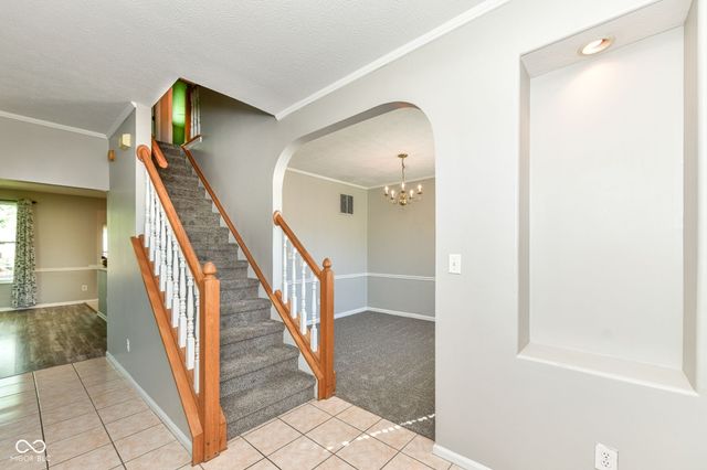 7942 Red Sunset Way, Avon, IN 46123