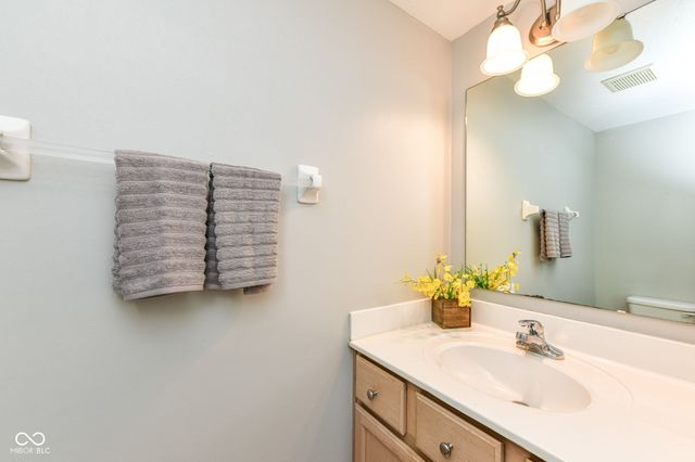 7942 Red Sunset Way, Avon, IN 46123