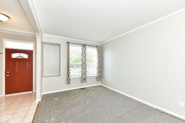 7942 Red Sunset Way, Avon, IN 46123