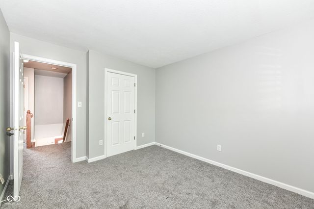 7942 Red Sunset Way, Avon, IN 46123