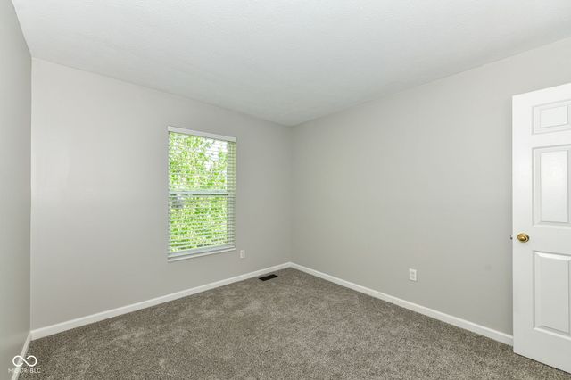 7942 Red Sunset Way, Avon, IN 46123