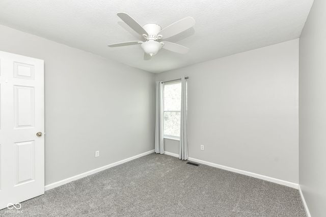 7942 Red Sunset Way, Avon, IN 46123