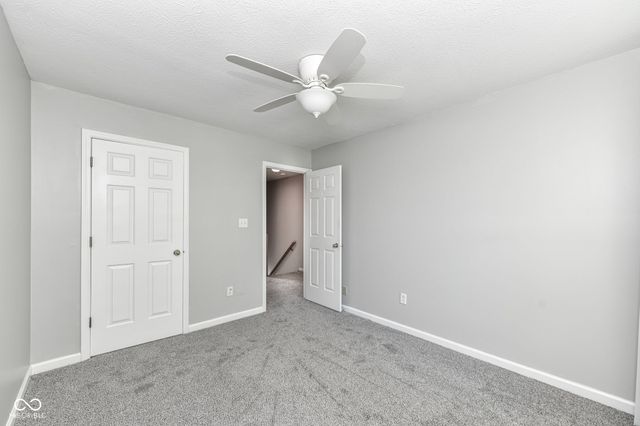 7942 Red Sunset Way, Avon, IN 46123