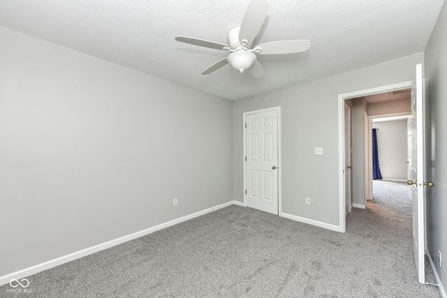 7942 Red Sunset Way, Avon, IN 46123