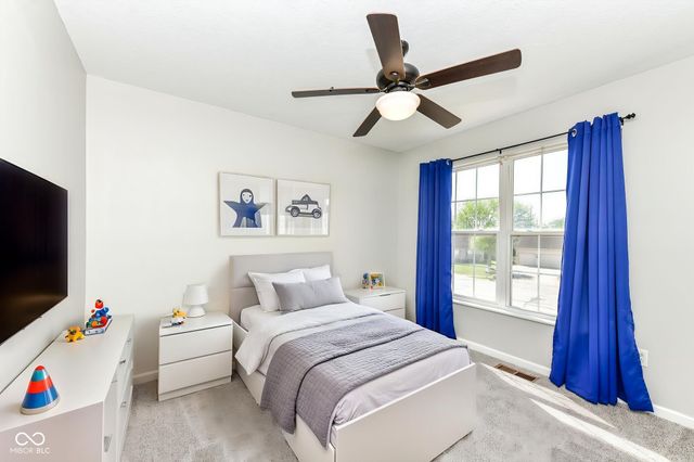 7942 Red Sunset Way, Avon, IN 46123