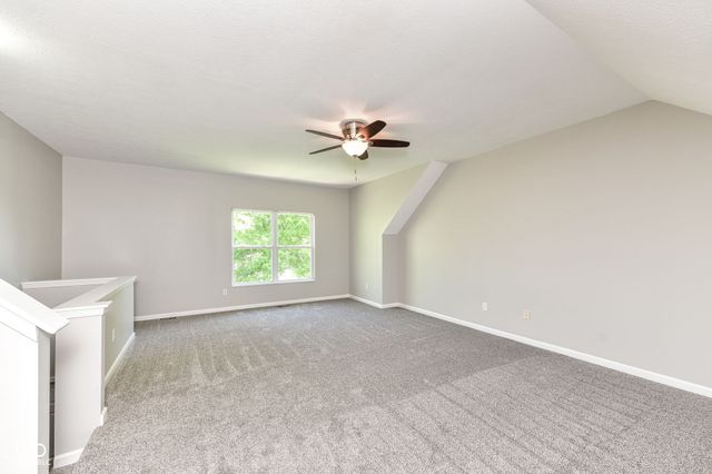 7942 Red Sunset Way, Avon, IN 46123