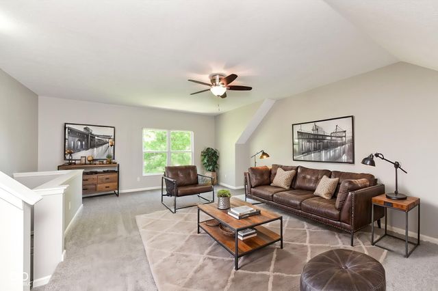 7942 Red Sunset Way, Avon, IN 46123