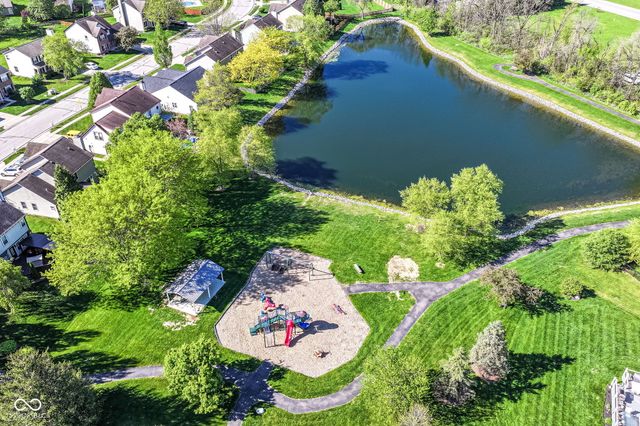 7942 Red Sunset Way, Avon, IN 46123