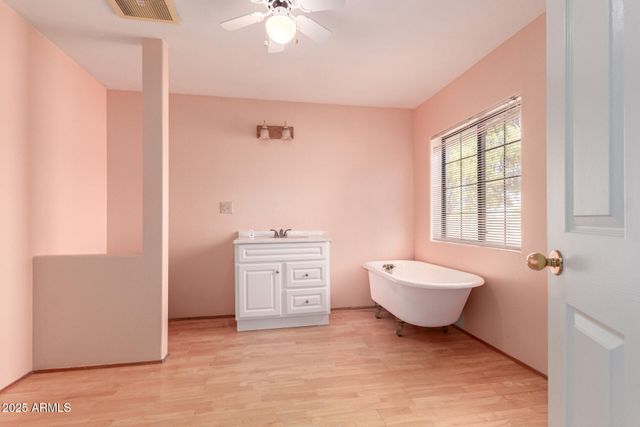 44446 N 14TH Street, New River, AZ 85087