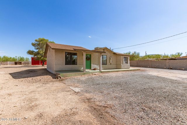44446 N 14TH Street, New River, AZ 85087