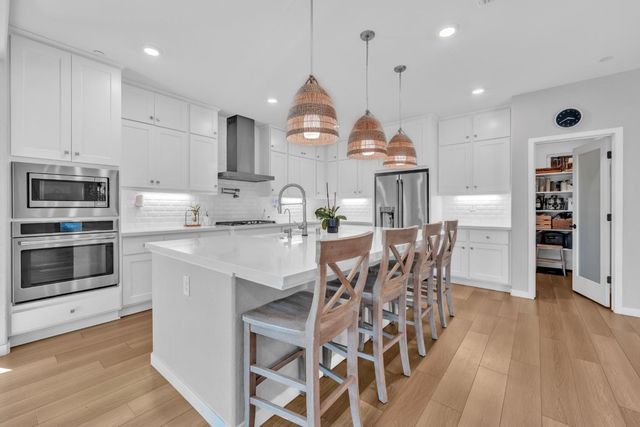 4623 Flagstaff Dr, Folsom, CA 95630