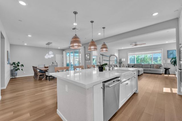 4623 Flagstaff Dr, Folsom, CA 95630