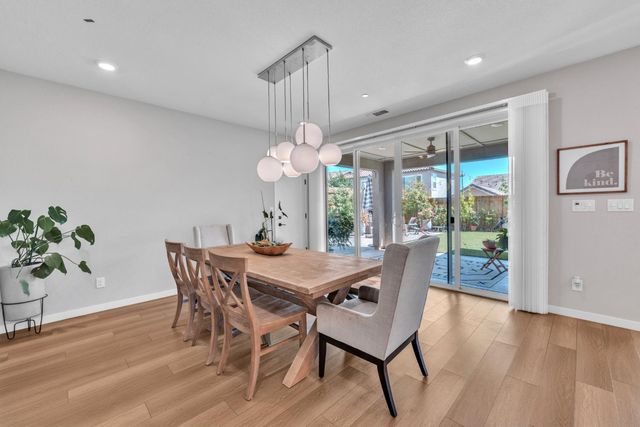 4623 Flagstaff Dr, Folsom, CA 95630
