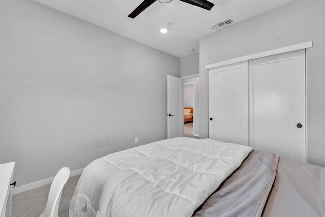 4623 Flagstaff Dr, Folsom, CA 95630